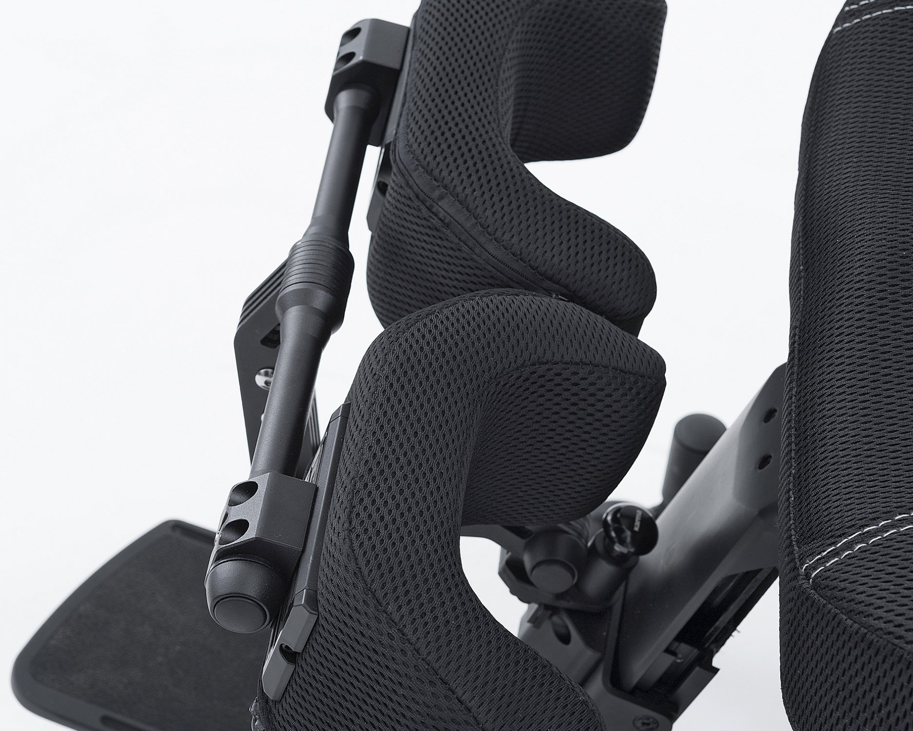 Knee support