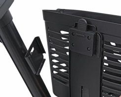 Quick release shopping basket