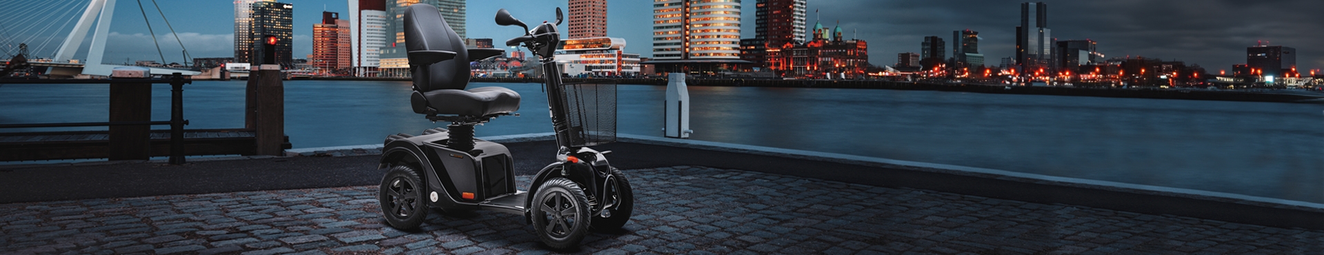 Solo Black Edition spotlight smal